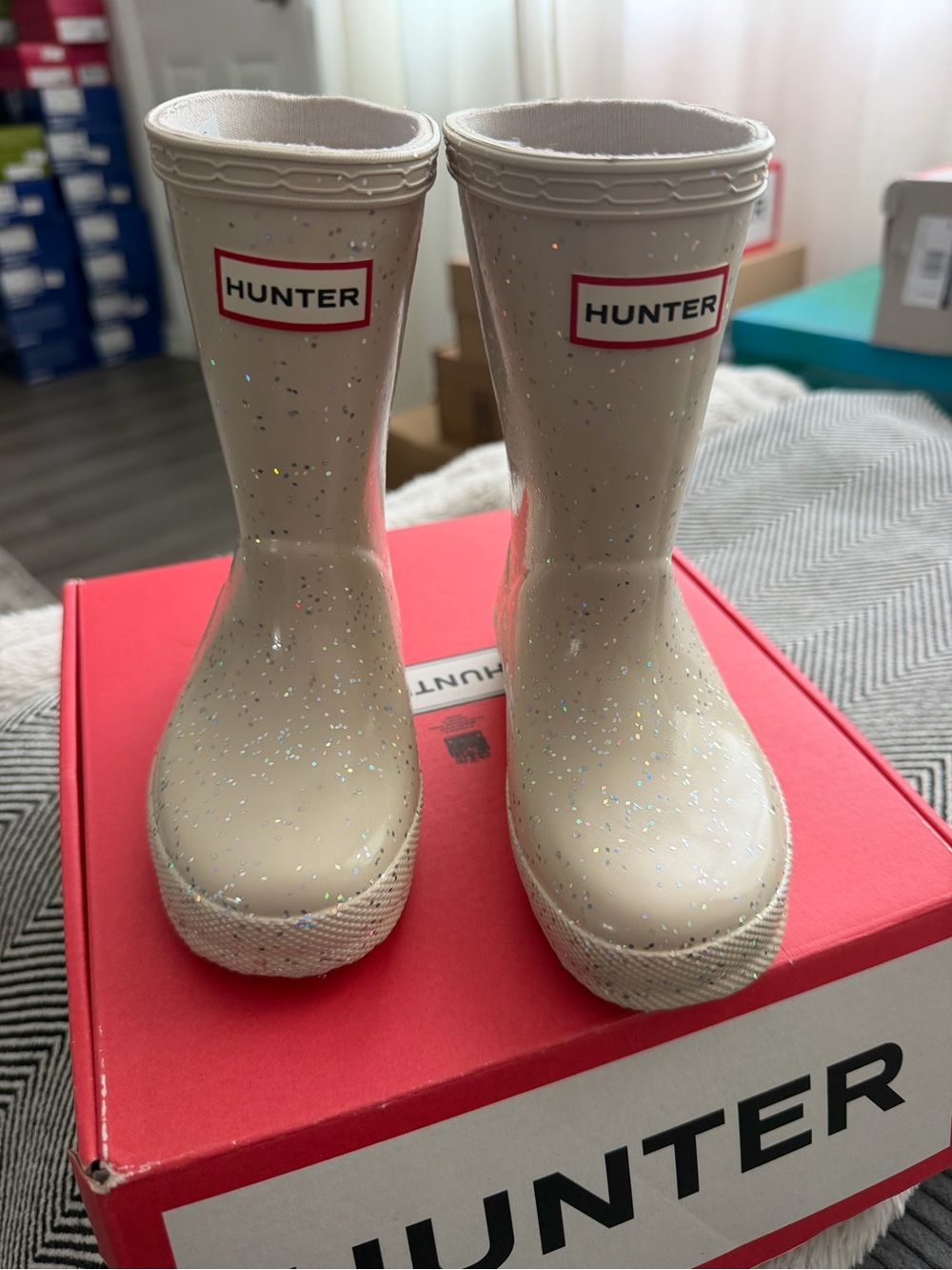 Hunter Kids' Glitter Rain Boots in Cream